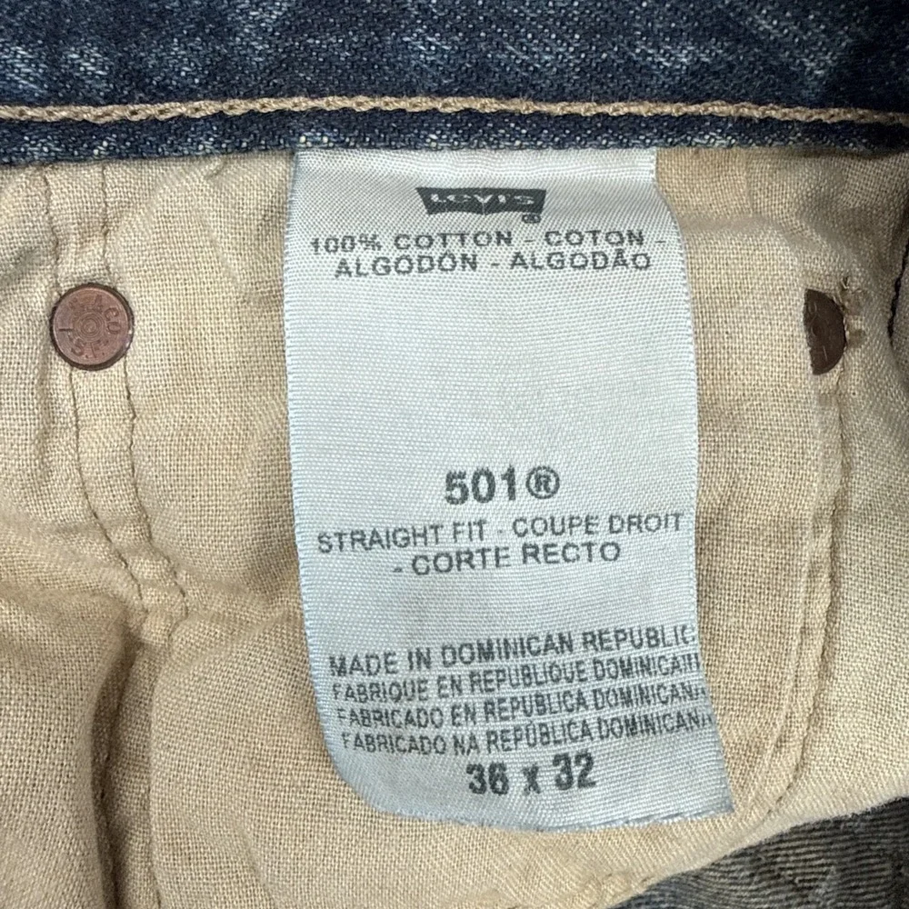 Levi's 501 Jeans‎ Mens 36x32 Blue Denim Button Fly Straight Leg Faded Distressed